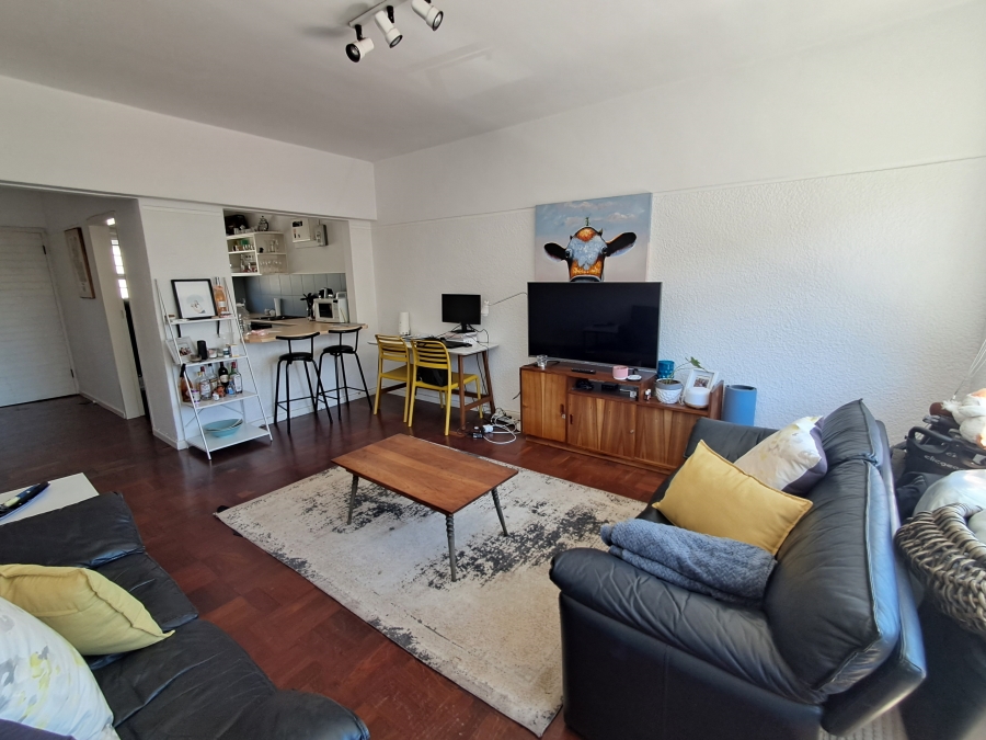 To Let 1 Bedroom Property for Rent in Vredehoek Western Cape